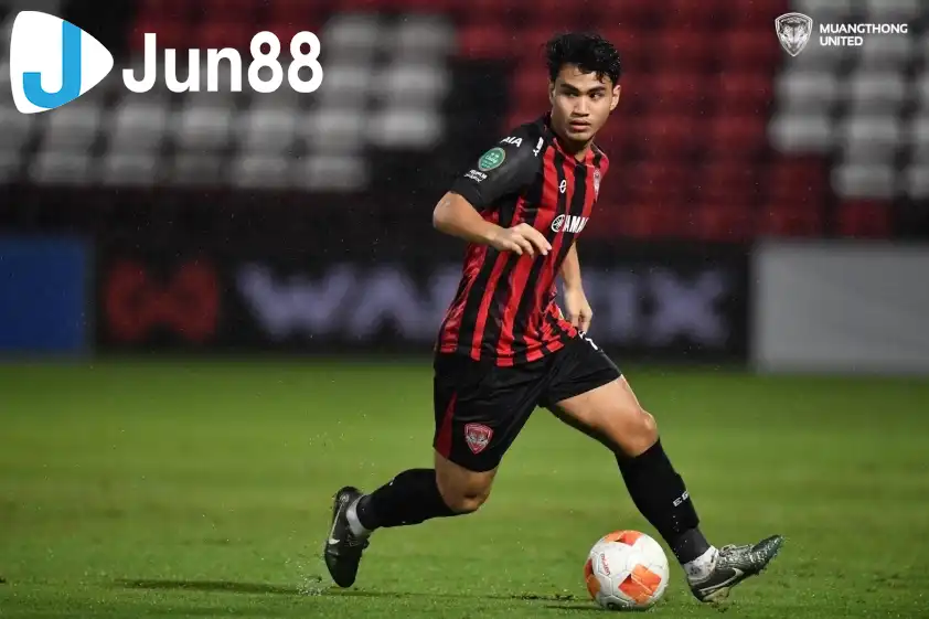 Muang Thong United đang được đánh giá cao hơn trong trận đấu này